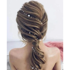 Perly do vlasů dlouhý řetěz na dvou vlásenkách